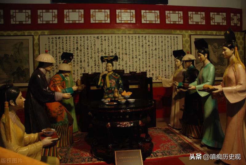 慈禧晚年怀孕是真的吗，给她诊断的医生活下来没有？