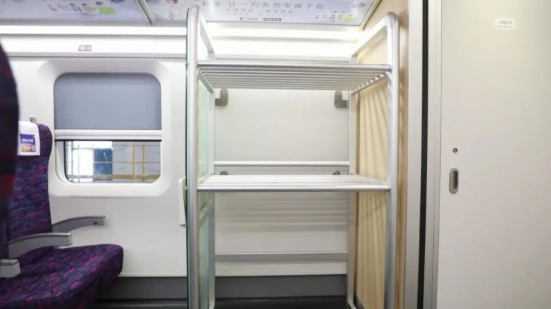 乘高铁出行，大包小包应该放在哪？