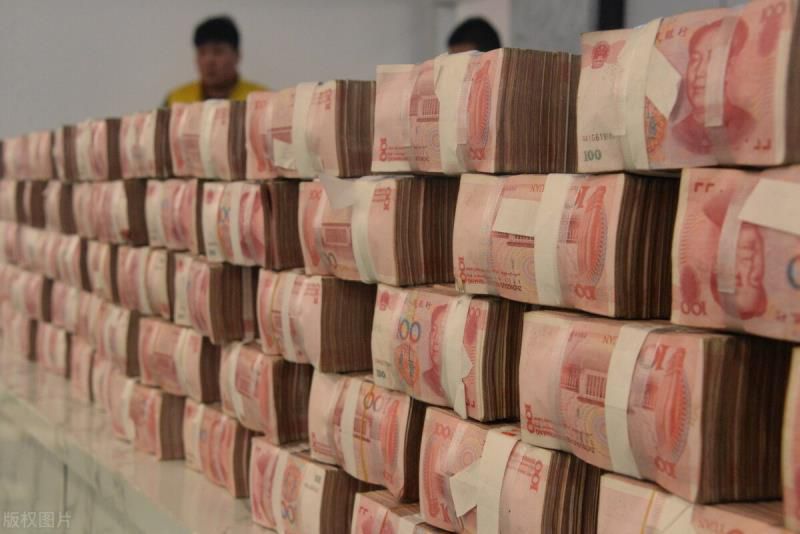 2000万存银行，一年有多少利息？能和银行谈到5.5%的存款利率吗？