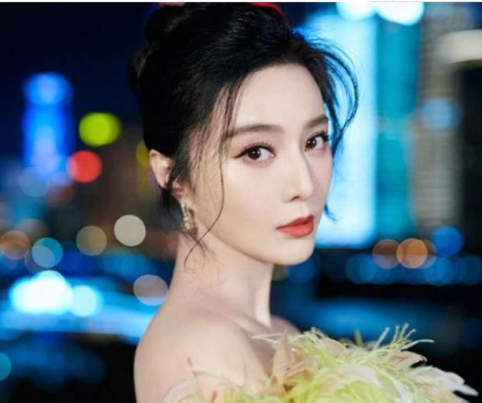 好看的脸型各有千秋，其中圆脸可爱，鹅蛋脸好看，看看你是哪种？