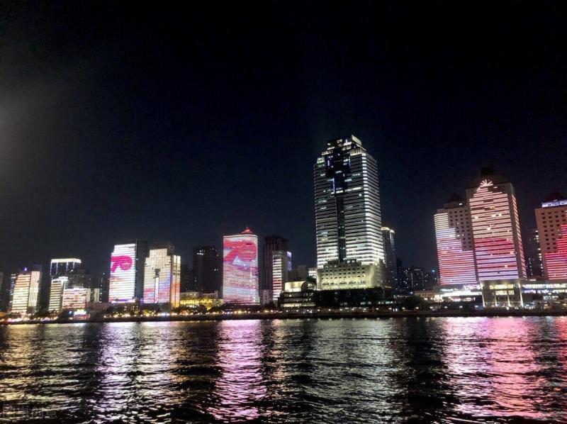 住宅的设计使用年限一般为50年，高层住房以后可能难有拆迁的机会