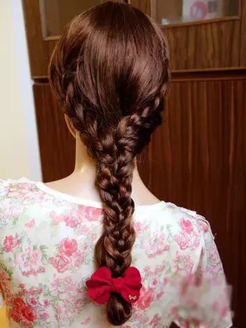 四股辫怎么扎？四股辫编发教程图解