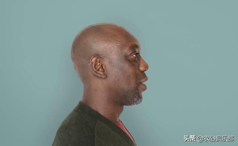 农村常说人有反骨鬼魅不近身，会不幸福，其实就是一种无知的迷信