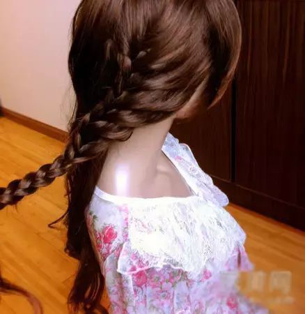 四股辫怎么扎？四股辫编发教程图解