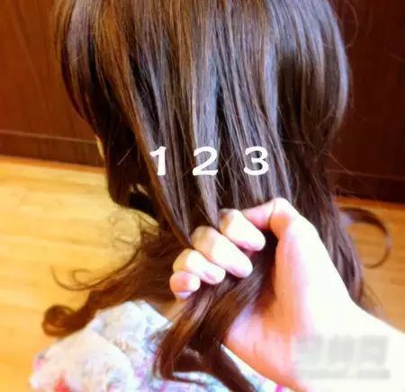 四股辫怎么扎？四股辫编发教程图解