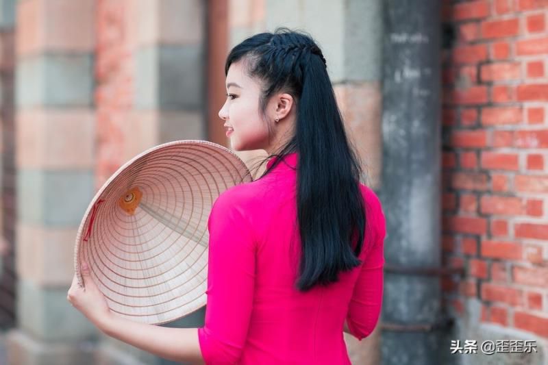 2022年摩羯座运势大爆发，事业进展稳步有序，拓展更大的进步空间