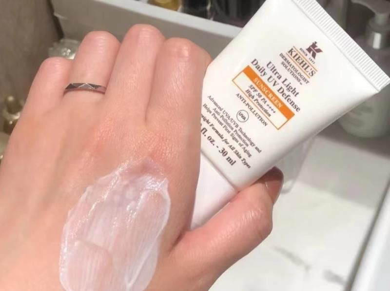 夏天防晒霜哪个牌子效果好抹脸上，排名前十位最好的防晒霜