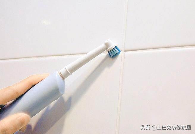 家庭清洁小妙招100条擦玻璃，小苏打+白醋+洗洁精