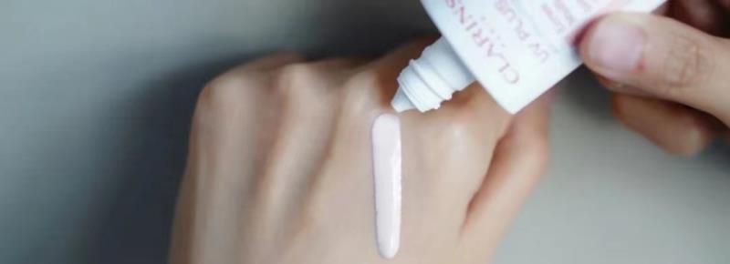 夏天防晒霜哪个牌子效果好抹脸上，排名前十位最好的防晒霜