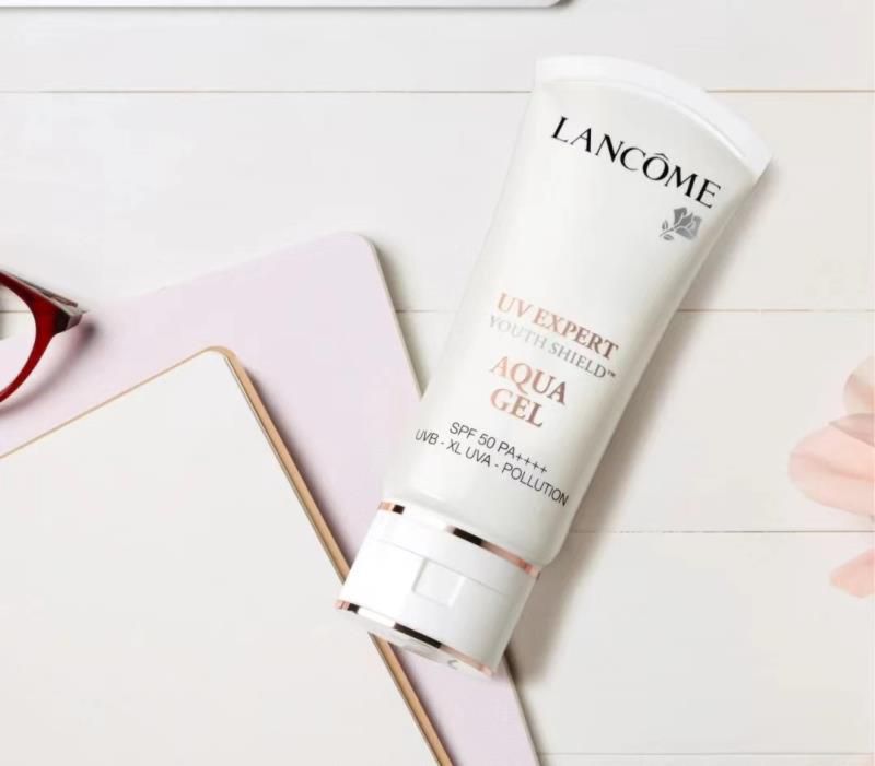 夏天防晒霜哪个牌子效果好抹脸上，排名前十位最好的防晒霜