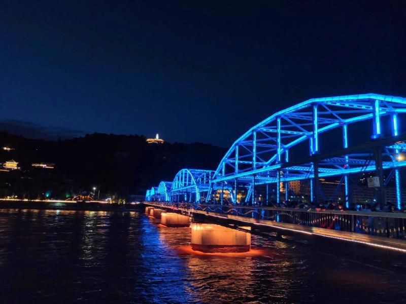 甘肃旅游必去十大景点排行榜前十名自驾游，甘肃景点排行榜前十名