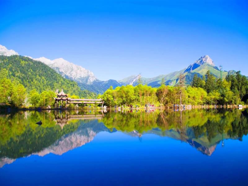 甘肃旅游必去十大景点排行榜前十名自驾游，甘肃景点排行榜前十名