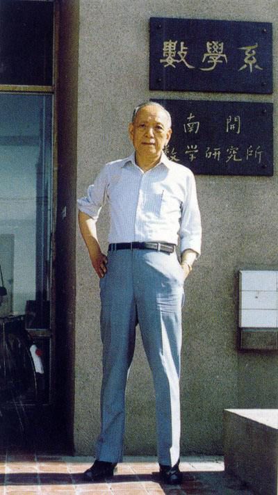 比爱因斯坦称智商高的中国人智力低，中国人的聪明都用在了什么地方