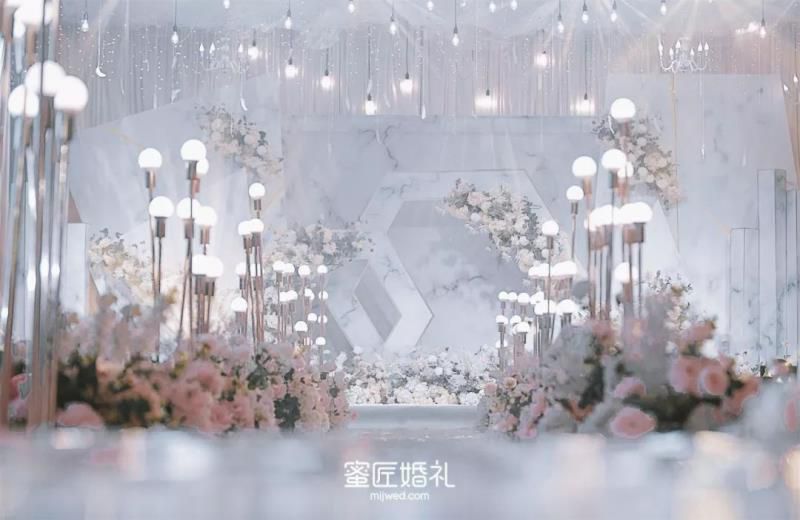 2020年结婚吉日一览！这些火爆日子让人没想到