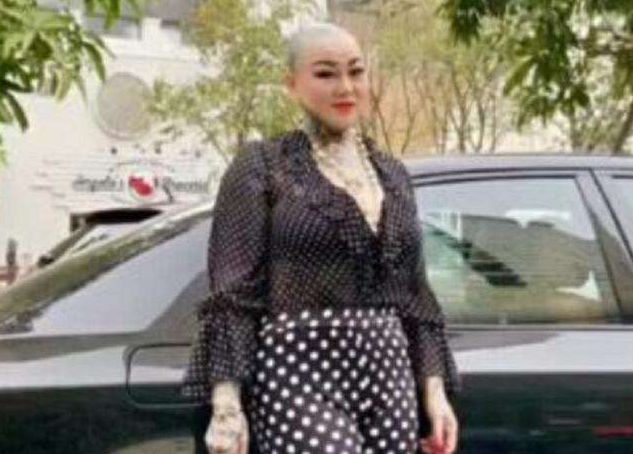 2019年，浙江富婆公开征婚，扬言结婚送宾利，如今她结婚了么？