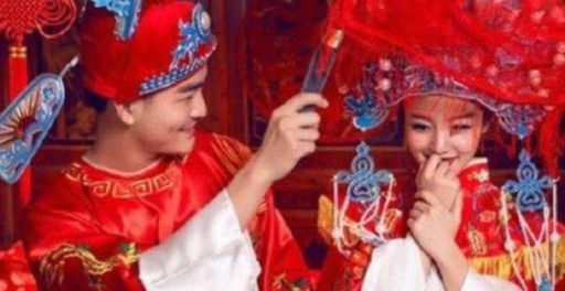 俗语“女大一，不是妻，女大三，抱金砖”，为啥大一岁不能娶？