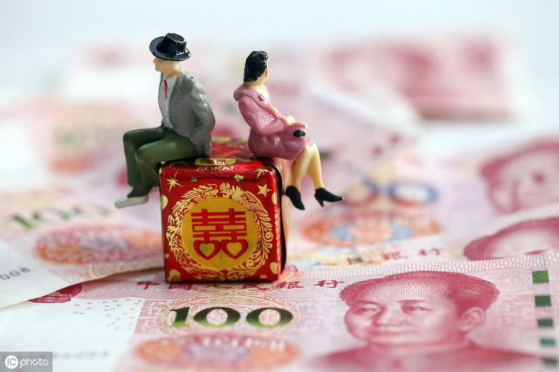 天价彩礼“万紫千红一片绿，一高一跑一甩”，到底是啥？你见过吗