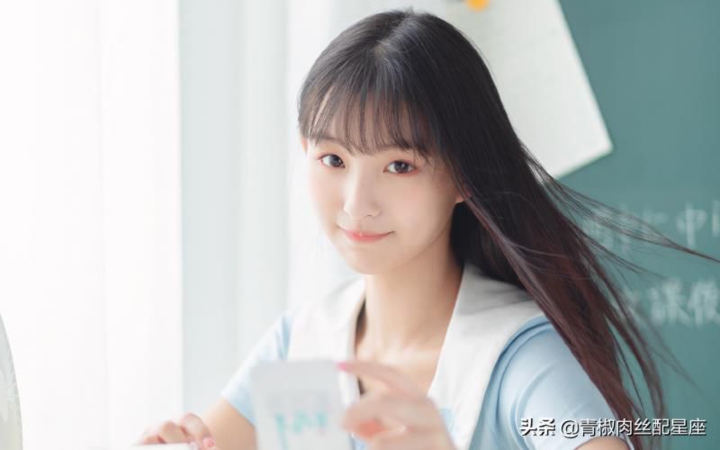 不差钱的3大星座女，花钱如流水，却依然富有，主要还旺夫