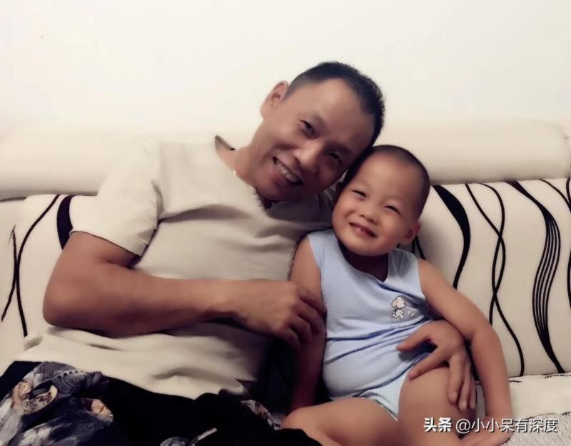祁隆泪点太低，他常泪洒直播平台，他与妻子乐凡，俩人已经离婚？