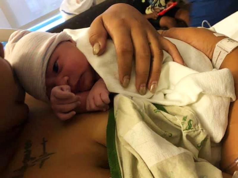 命中注定？这个女娃7月11日晚7点11分出生，体重7磅11盎司