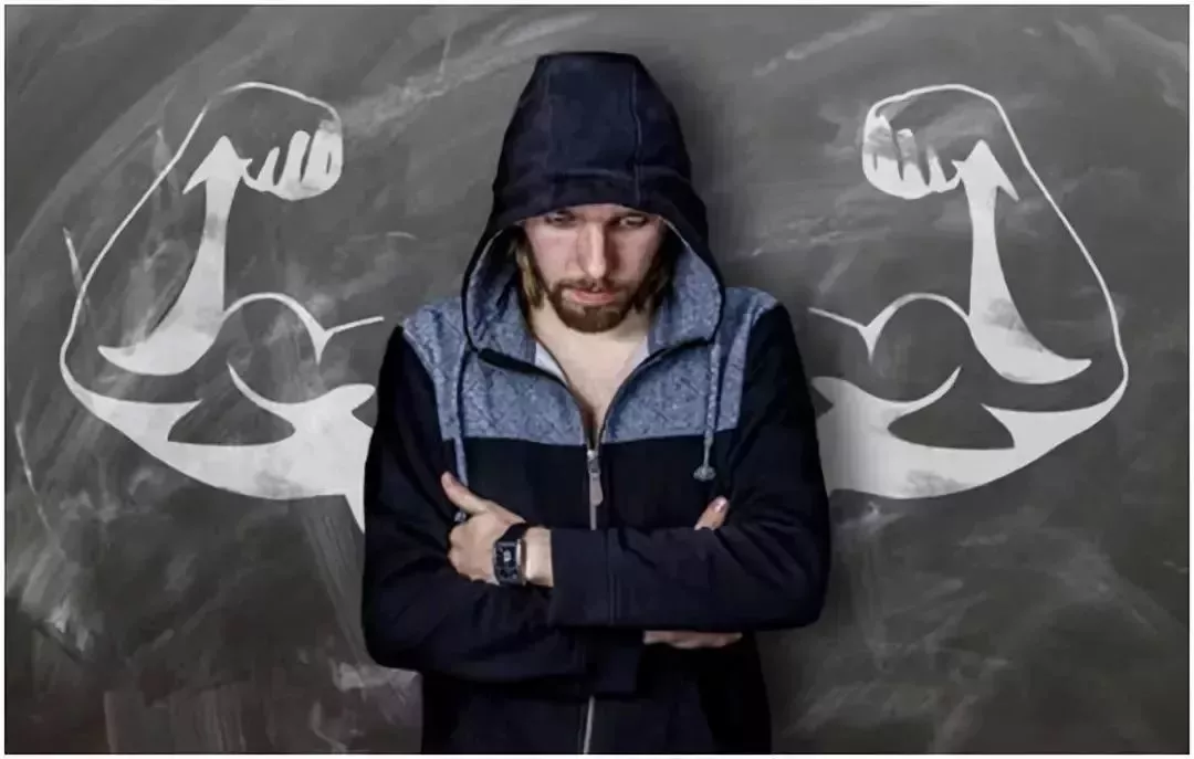 晚上做噩梦了预示着什么,三类噩梦不能和家人说