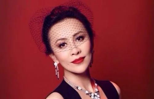 刘嘉玲是什么星座血型,范冰冰是什么星座的