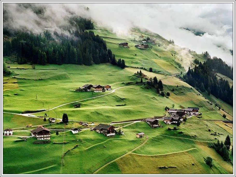 地球上最美的100张照片,尾龙骨胎记图片