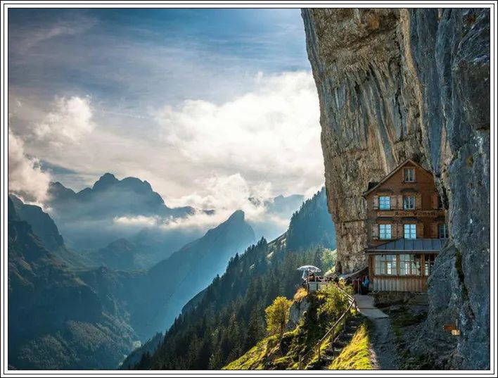 地球上最美的100张照片,尾龙骨胎记图片