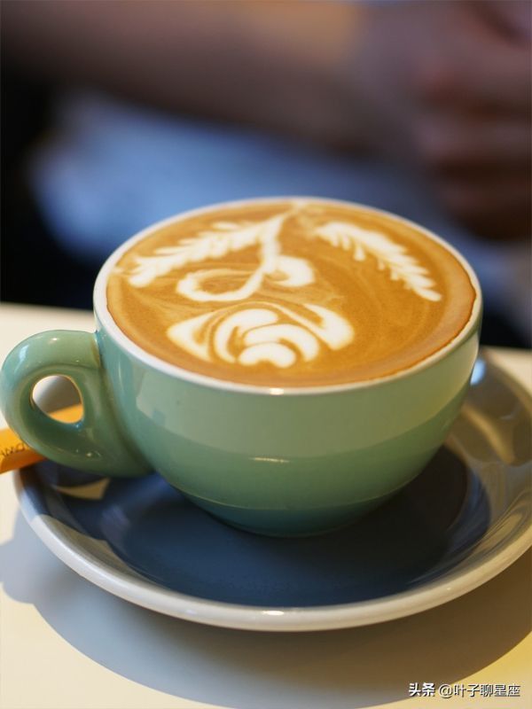 你所有的努力，越老越精明聪明星座女