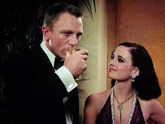 007皇家赌场女主角最准确的万年历老黄历,  007皇家赌场女主角