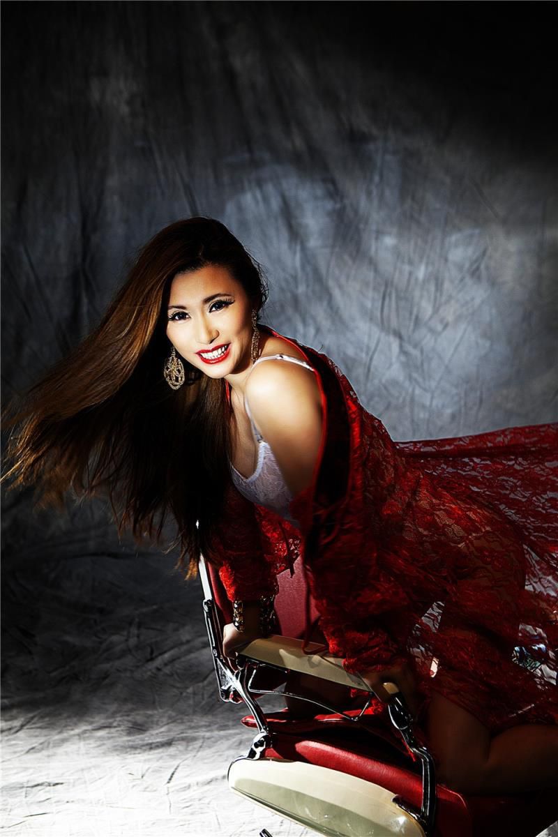 吴秀波第二一任妻子,吴秀波第二任妻子