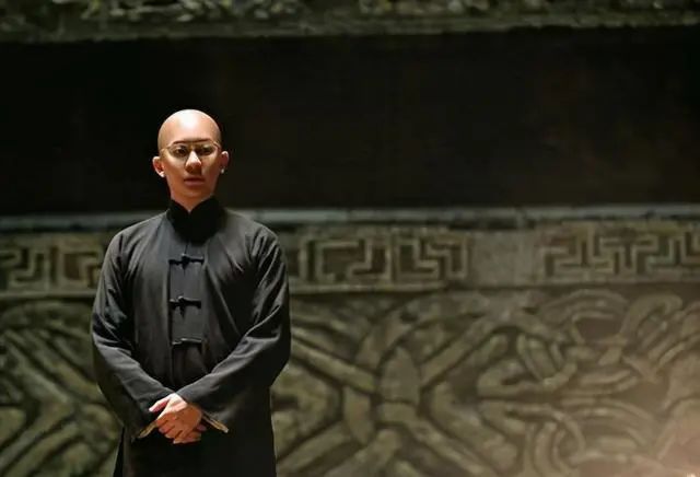男人富贵额头图片 面相，男人什么样的额头最好看