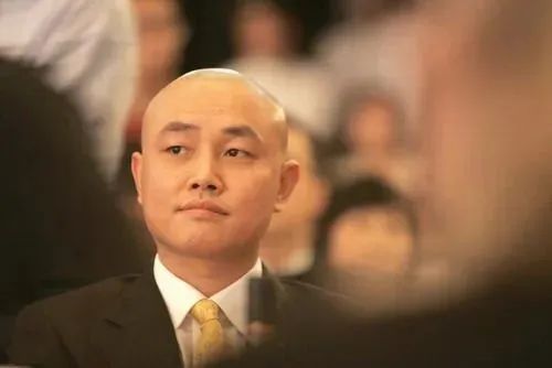 男人富贵额头图片 面相，男人什么样的额头最好看