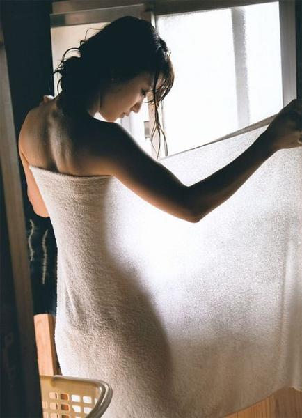 狮子座总裁大人与双鱼下堂妇的禁爱，双鱼女狮子男床上