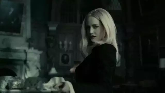 她是007最爱“邦女郎”，007皇家赌场女主角
