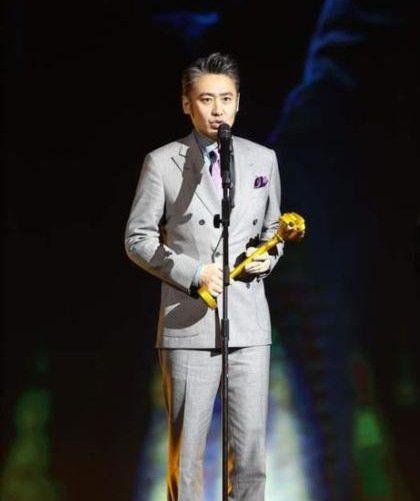 吴秀波第二一任妻子，吴秀波有多少女人