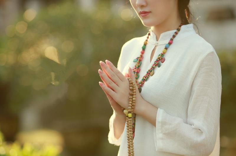 处女座女生性格和脾气缺点是什么，处座女对有好感男生的表现