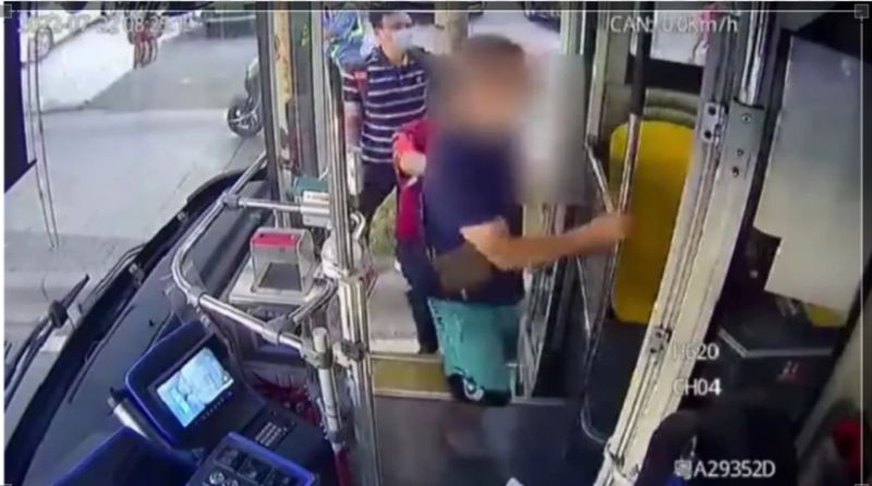 射手座今日运势女2022，深爱射手女的星座男