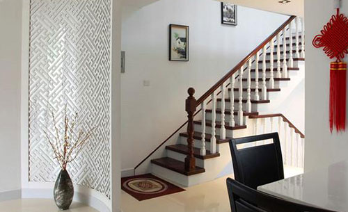 大门对楼梯的风水破解方法,一开门就是对着上楼梯 大门对楼梯的风水破解方法,一开门就是对着上楼梯