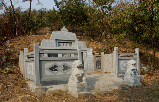 怎么看墓地风水好坏，好风水墓地的明显特征