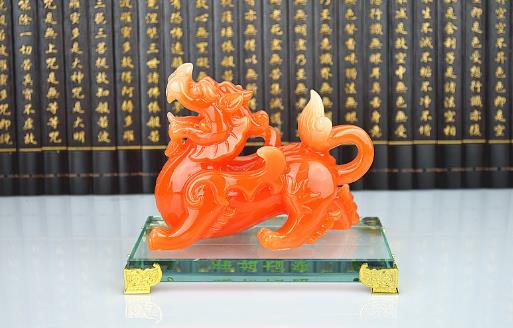 家里物件摆放的风水书，10种旺财家居风水摆件