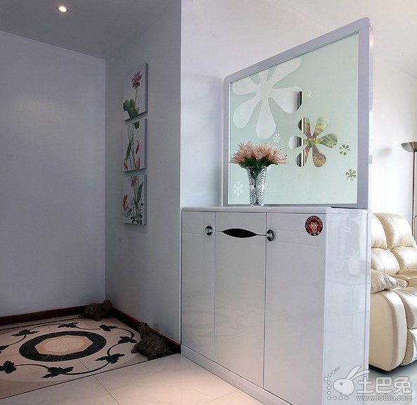 客厅的风水摆放，客厅沙发摆放风水禁忌