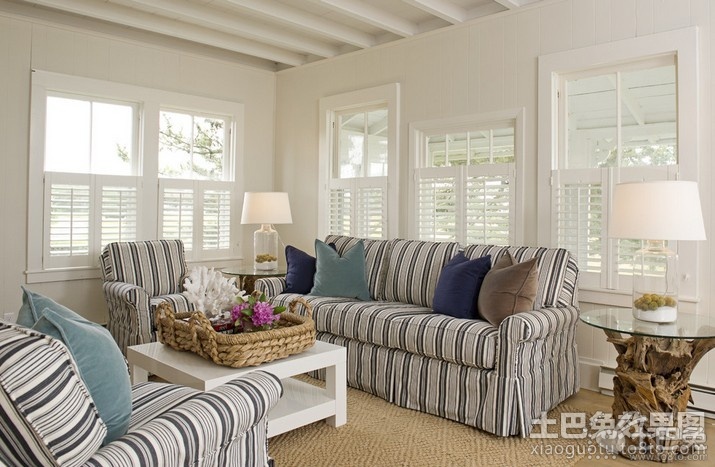 客厅的风水摆放，客厅沙发摆放风水禁忌