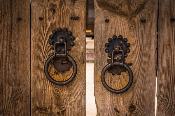 房子大门朝向风水禁忌,住宅大门口风水讲究 房子大门朝向风水禁忌,住宅大门口风水讲究