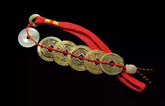 风水五帝钱的摆放方法图片，门对门挂五帝钱正确挂法