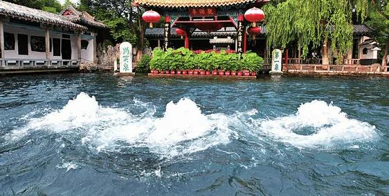 风水宝地的意思是什么，风水宝地是指墓地吗