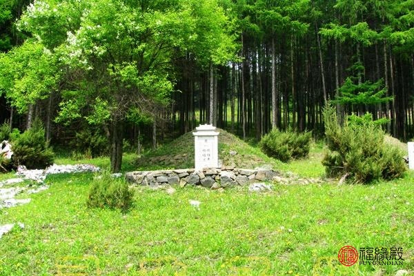 风水先生说屋后有坟好,坟地怎么看旺老大老二 风水先生说屋后有坟好,坟地怎么看旺老大老二