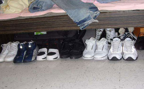 风水上讲床底下不能放什么，床底放一物必定发财