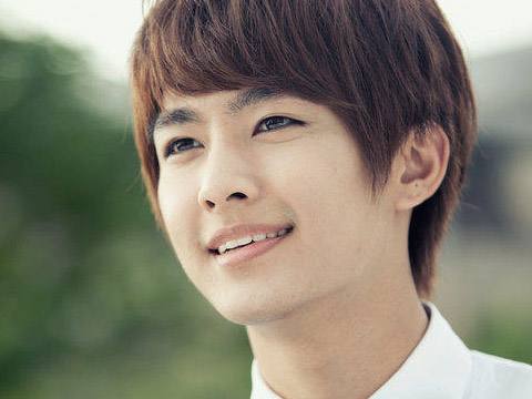 塌鼻梁的面相好不好，鼻子塌面相就不好吗