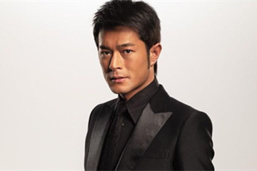 国字脸的人命运如何，长方脸男人的命运